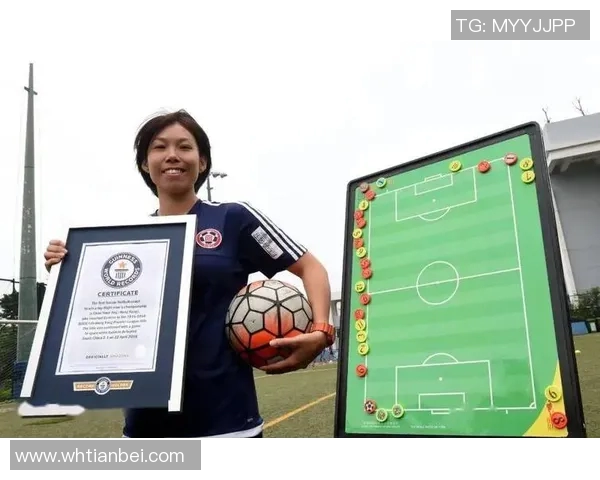 女足球明星武士发型时尚潮流解析及精选图片展示